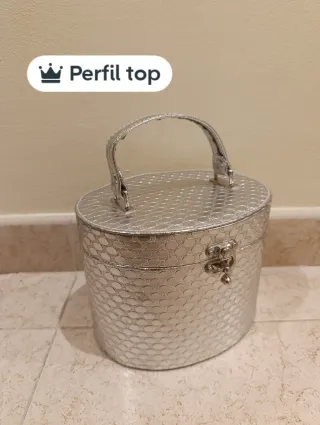 Estuche organizador maquillaje o joyas  plateado