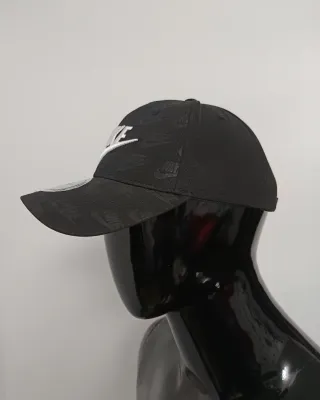 Gorra Nike Negra