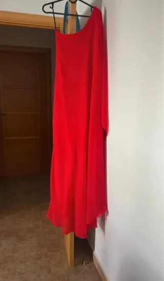Vestido rojo de fiesta, usado una vez