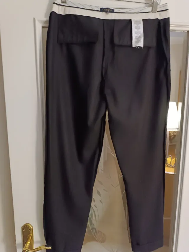 Pantalón vestir pitillo negro