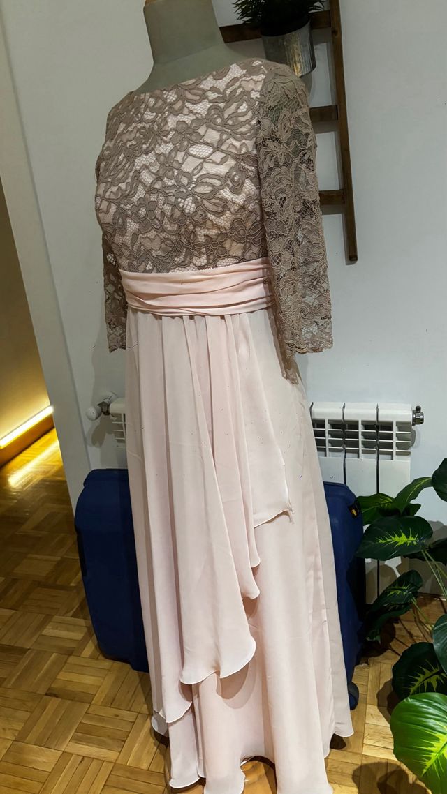 Vestido largo encaje y gasa rosa