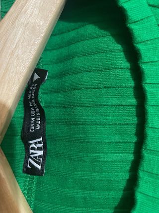Conjunto Zara S: Top manga larga y falda