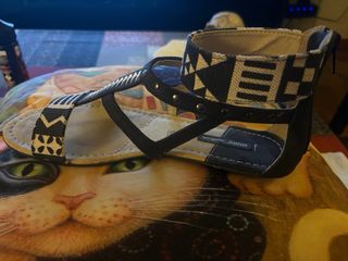 Sandalias Mustang Talla 38 Animal Print