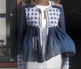 Chaqueta Zara Bordada Estilo Boho