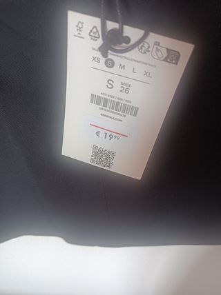 Falda-pantalón negra Bershka
