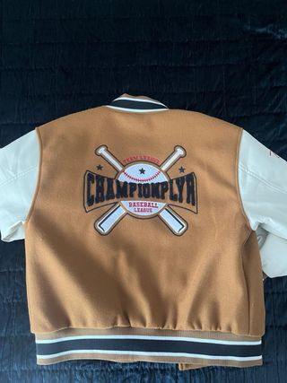 Chaqueta Zara Niño Talla 6-8 años