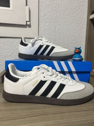Zapatillas Adidas Samba Blancas y Negras