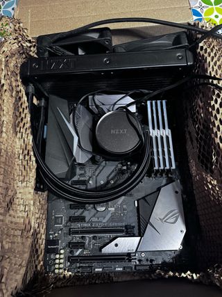 Set CPU  + RAM + PLACA + AIO KRAKEN X52