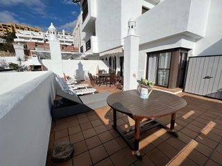 Piso en alquiler en El Padrón - El Velerín - Voladilla en Estepona