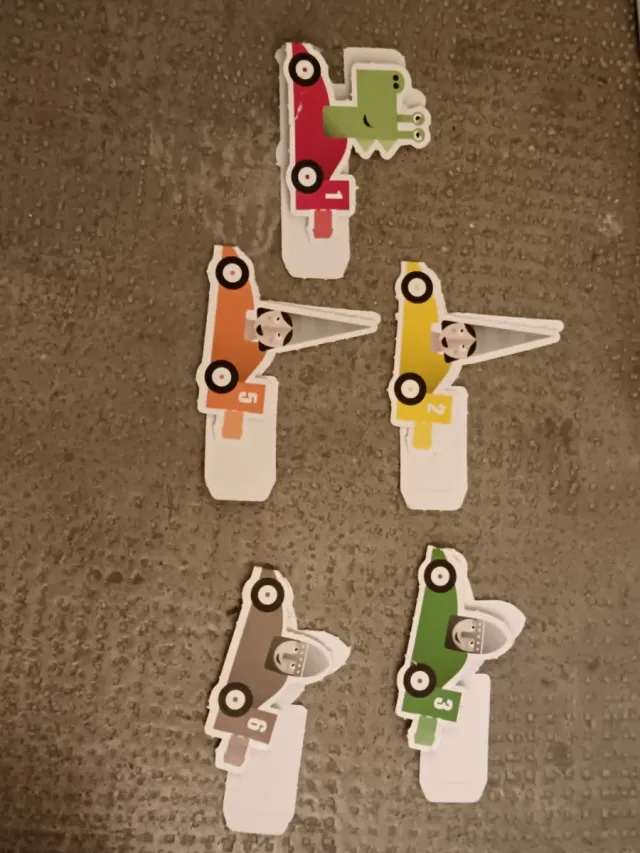 Juega con el dragón (+Juego de mesa)