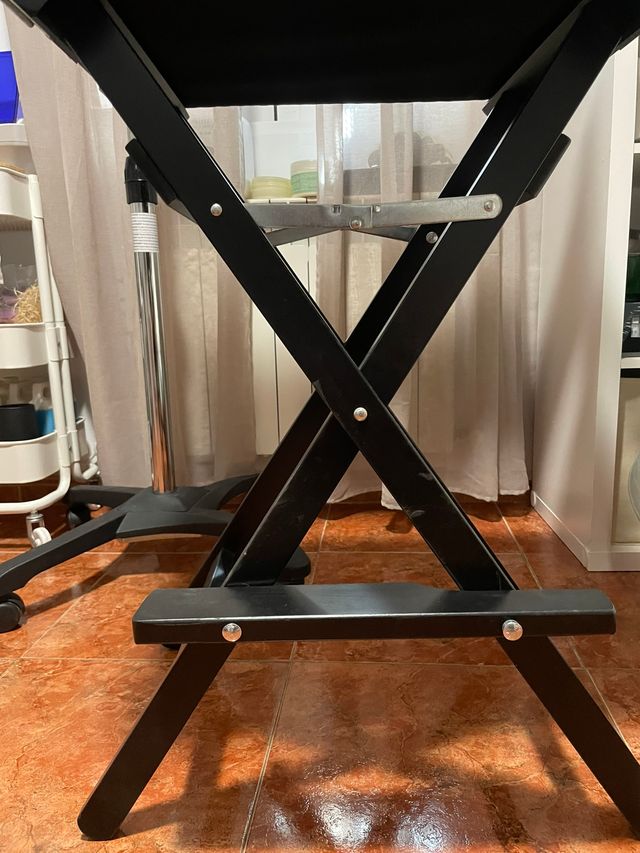 Silla de maquillaje profesional plegable