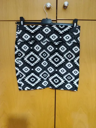 Falda estampada geométrica