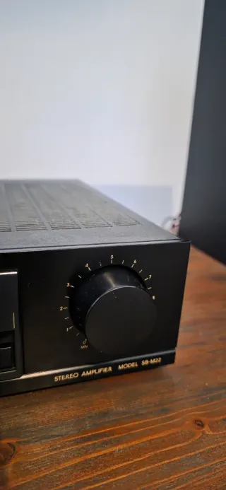 Amplificatore Toshiba SB-M22 Vintage