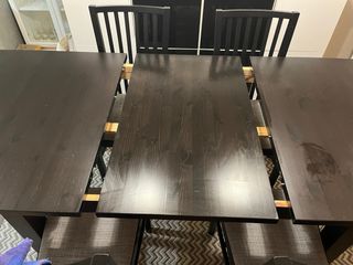 Mesa comedor extensible Ikea + 4 sillas