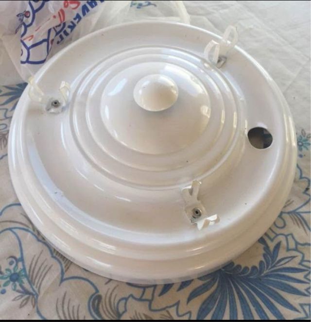 Plafón blanco para fluorescente