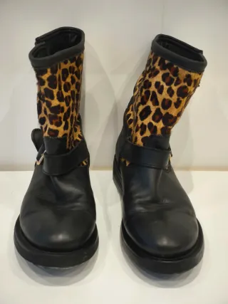 Botines Guess Leopardo Talla 41
