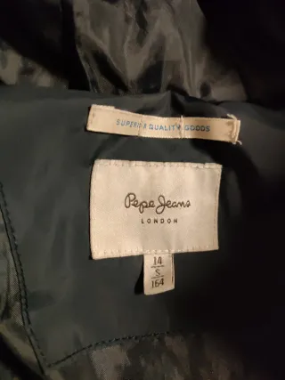 Abrigo Pepe Jeans azul acolchado con capucha