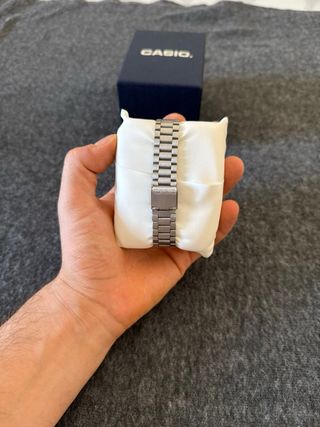 Reloj Casio Vinatge de acero con dial negro 