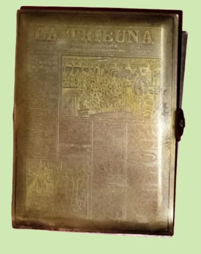 4 Pinzas Sujetapapeles Antiguas