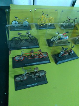 Miniaturas de bicicletas de colección