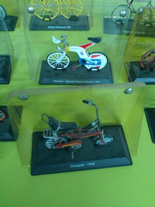 Miniaturas de bicicletas de colección