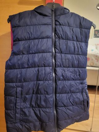 Chaleco reversible azul y rojo