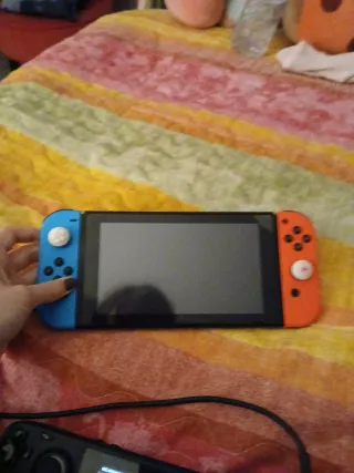 Nintendo Switch Azul y Rojo