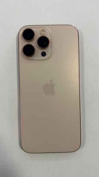 iPhone 16 Pro Max 256GB Dorado - Salud 100%