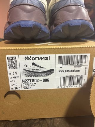 Zapatillas trail running Normal Tomir 2.0 blancas