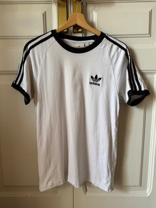 Camiseta Adidas blanca