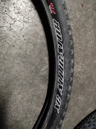 Cubierta Bici 27.5 x 2.0