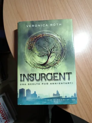 Insurgent (Italian Edition)