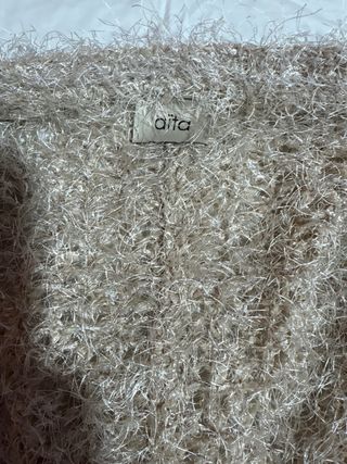 Cárdigan beige peludo talla única
chaqueta ancha
