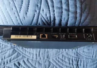 PlayStation 3 (PS3 SUPER SLIM 500 GB) + 3 mandos