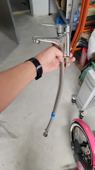 Grifo monomando de metal