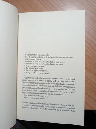 La mano che ti nutre