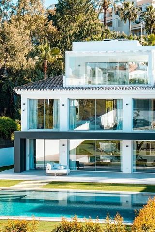 Chalet en alquiler en Los Naranjos - Las Brisas en Marbella