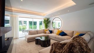 Chalet en alquiler en Los Naranjos - Las Brisas en Marbella