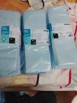 Baberos desechables Santex (125 unidades)