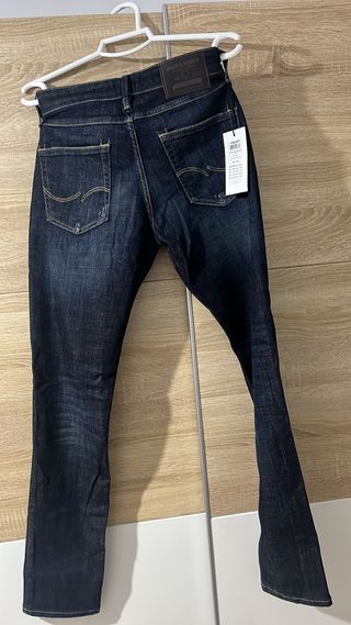 Pantalones vaqueros Jack & Jones desgastados