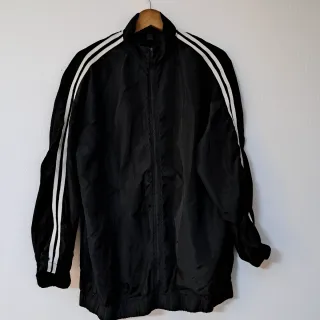 Chaqueta Impermeable Unisex Negra