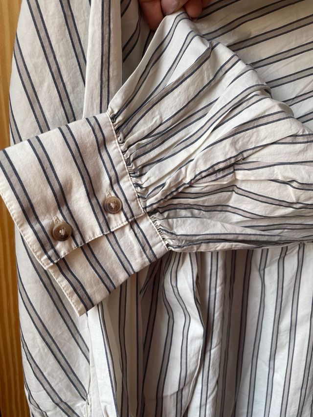 Blusa Old Navy Rayas Beige y Gris