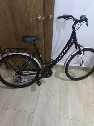 Bicicleta Urbana OTTE Negra