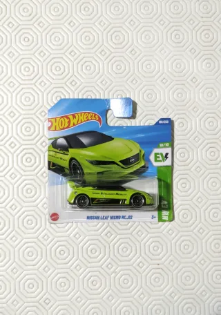 Hot Wheels Nissan Leaf Nismo RC 02