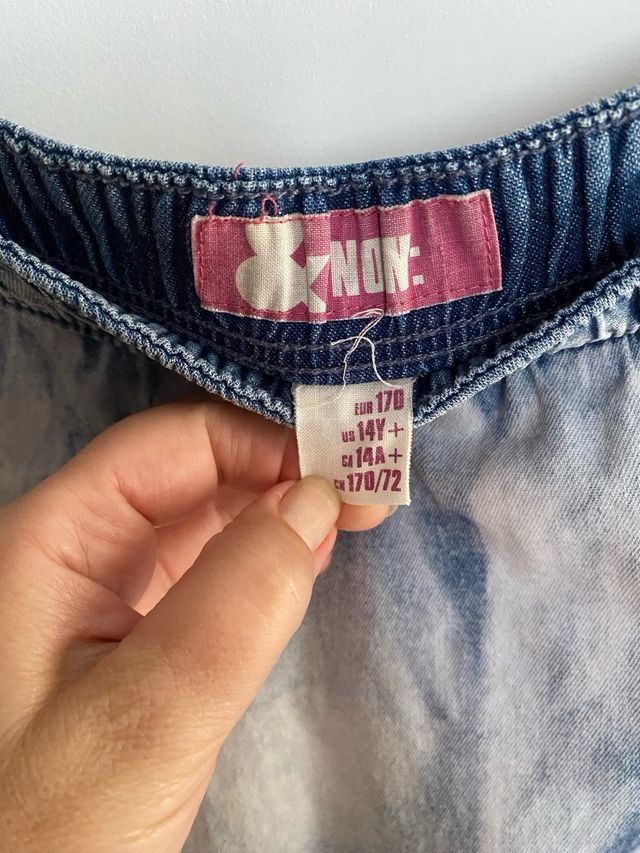 Falda vaquera con flores Talla M/L