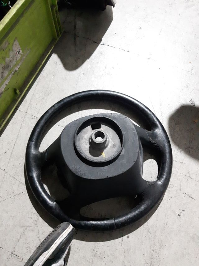 Volante Lancia Thesis