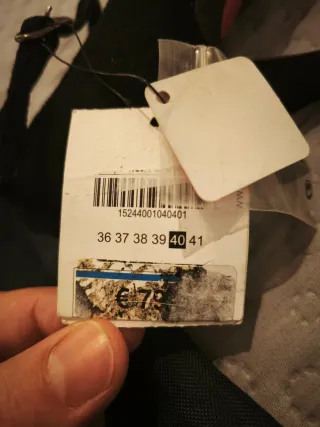 Zapatos de tacón Zara negros talla 40