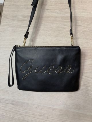 Bolso Guess Negro con Tachuelas