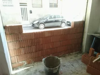 Reforma general fontanería electrici  chapar suelo