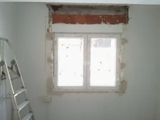 Reforma general fontanería electrici  chapar suelo